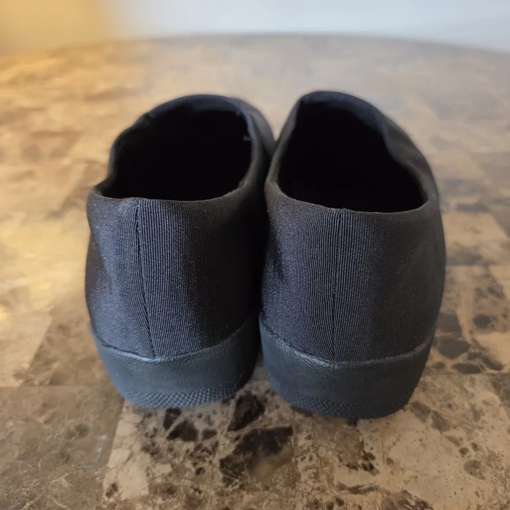 Fitflop sz 8.5 black Bobbie loafer flats casual career chic comfort